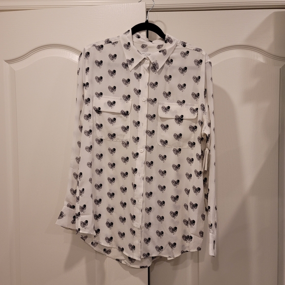 Equipment Essential Heart Print Silk Shirt - Picture 2 of 7